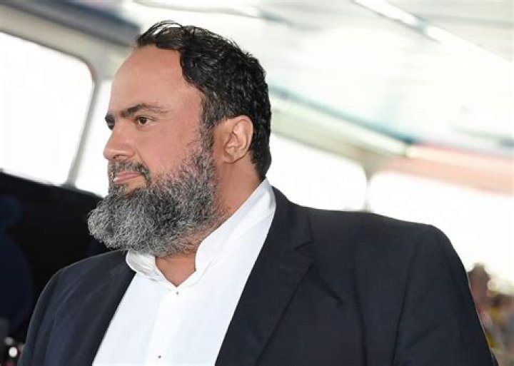 
Evangelos Marinakis Height, Weight, Net Worth, Age, Birthday, Wikipedia, Who, Nationality, Biography 