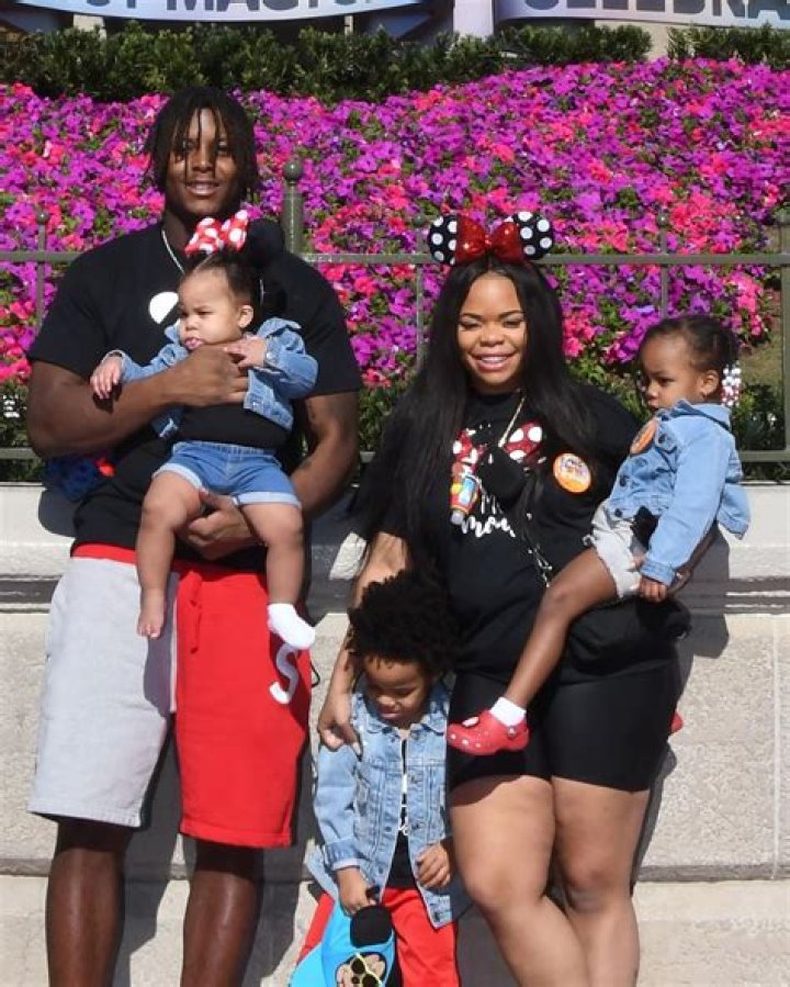 
Who Are Jaylon Ferguson Parents Jackie And Richard? Wife Doni Smith – Cause Of Death 